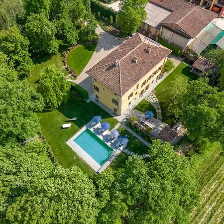 Villa Tenuta Schiavon Barrero 12, Emma *